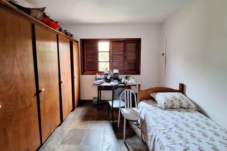 Casa à venda com 560m², 5 quartos e 3 vagasSuíte 1