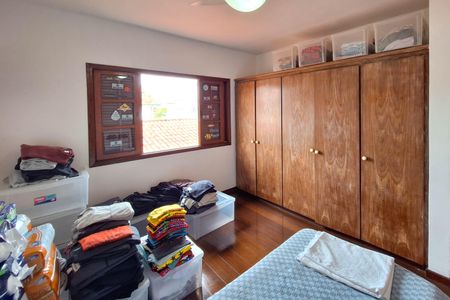 Casa à venda com 560m², 5 quartos e 3 vagasSuíte 3