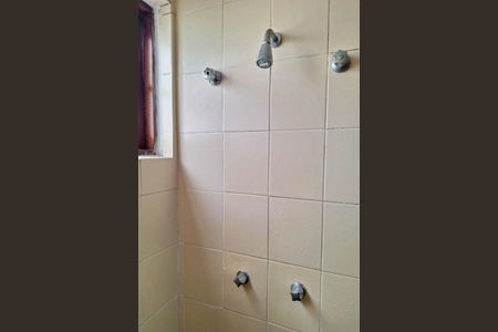 Casa à venda com 560m², 5 quartos e 3 vagasBanheiro da Suíte 2