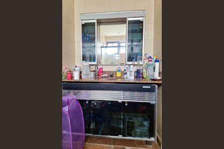 Casa à venda com 560m², 5 quartos e 3 vagasBanheiro da Suíte 2