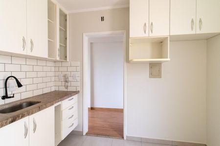 Studio para alugar com 58m², 1 quarto e 1 vaga Studio para alugar com 58m², 1 quarto e 1 vagaCozinha