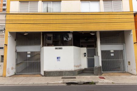 Fachada de kitnet/studio para alugar com 1 quarto, 58m² em Conceicao, Campinas