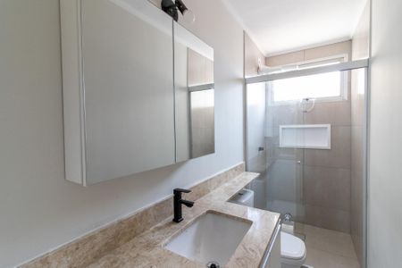 Studio para alugar com 58m², 1 quarto e 1 vaga Studio para alugar com 58m², 1 quarto e 1 vagaBanheiro do Quarto