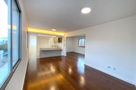 Apartamento à venda com 143m², 4 quartos e 2 vagasSala de Jantar
