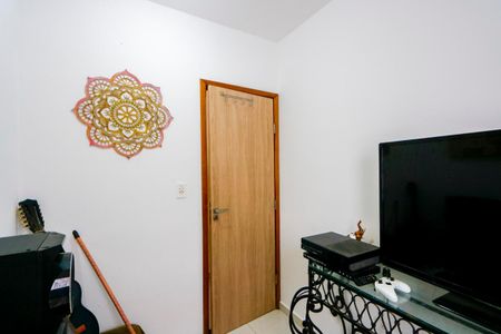 Sala de apartamento à venda com 3 quartos, 94m² em Vila Pires, Santo André