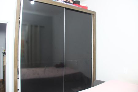 Casa à venda com 84m², 3 quartos e 1 vagaquarto 1