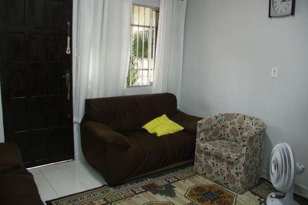 sala de casa à venda com 3 quartos, 84m² em Vila Lucinda, Santo André