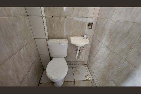 Casa para alugar com 180m², 2 quartos e sem vagaLavabo