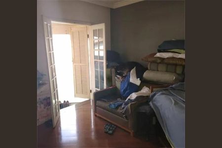 Casa à venda com 3 quartos, 540m² em Adalgisa, São Paulo