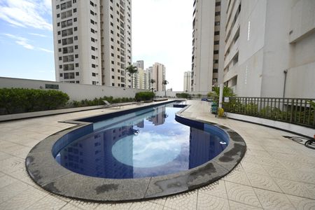 Apartamento para alugar com 40m², 1 quarto e 1 vaga