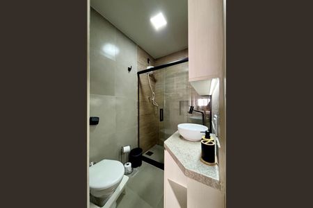 Apartamento à venda com 53m², 1 quarto e sem vagaBanheiro social