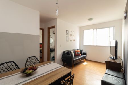 Apartamento para alugar com 2 quartos, 43m² em Colônia (zona Leste), São Paulo