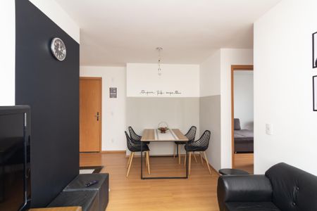 Sala de apartamento para alugar com 2 quartos, 43m² em Colônia (zona Leste), São Paulo