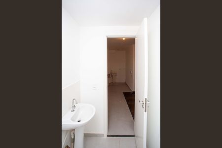 Apartamento para alugar com 37m², 2 quartos e sem vagaBanheiro