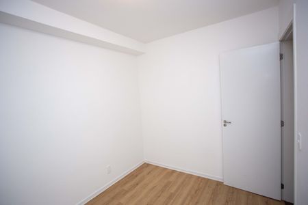 Quarto 1 de apartamento para alugar com 2 quartos, 37m² em Jardim Miriam, São Paulo