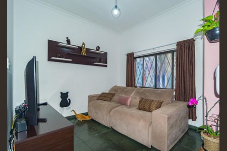 Casa à venda com 155m², 3 quartos e 1 vagaSala de TV