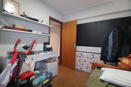 Apartamento à venda com 98m², 3 quartos e 2 vagasQuarto 3