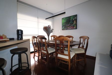 Apartamento à venda com 98m², 3 quartos e 2 vagasSala