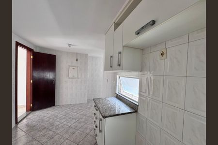 Apartamento à venda com 200m², 3 quartos e 2 vagasCozinha e Área de Serviço