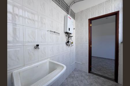 Apartamento à venda com 200m², 3 quartos e 2 vagasCozinha e Área de Serviço