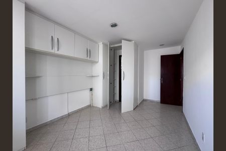 Apartamento à venda com 200m², 3 quartos e 2 vagasSuíte