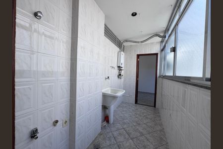 Apartamento à venda com 200m², 3 quartos e 2 vagasCozinha e Área de Serviço