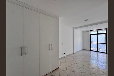Apartamento à venda com 200m², 3 quartos e 2 vagasQuarto 1