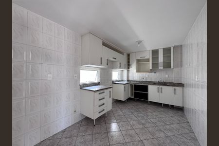 Apartamento à venda com 200m², 3 quartos e 2 vagasCozinha e Área de Serviço