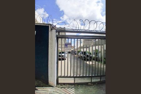 Casa de condomínio à venda com 74m², 3 quartos e 1 vaga