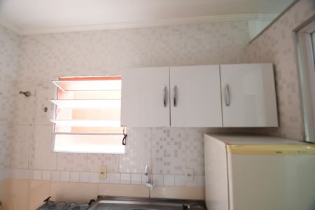 Cozinha de kitnet/studio para alugar com 1 quarto, 17m² em Cidade Universitária, Campinas