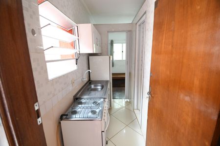 Cozinha de kitnet/studio para alugar com 1 quarto, 17m² em Cidade Universitária, Campinas