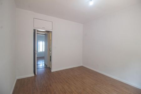 Casa à venda com 190m², 3 quartos e 2 vagasSuite