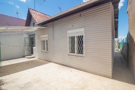 Casa à venda com 190m², 3 quartos e 2 vagasQuintal