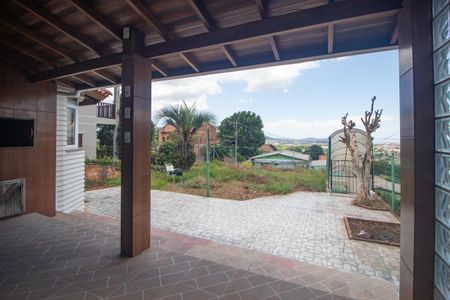 Casa à venda com 190m², 3 quartos e 2 vagasFachada