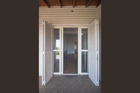 Casa à venda com 190m², 3 quartos e 2 vagasFachada