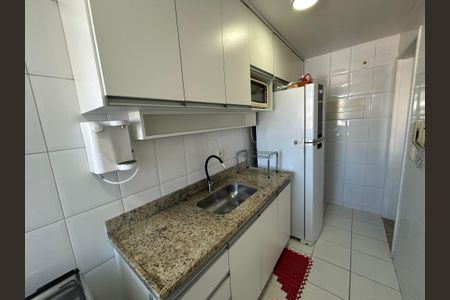 Apartamento para alugar com 65m², 2 quartos e 1 vagaCozinha