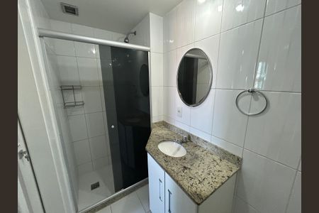 Apartamento para alugar com 65m², 2 quartos e 1 vagaBanheiro da Suíte