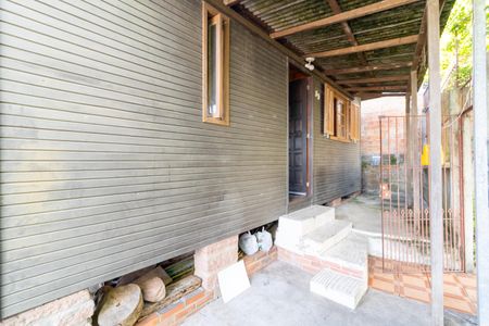 Casa à venda com 38m², 1 quarto e sem vagaQuintal