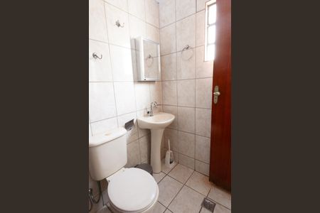 Casa à venda com 4 quartos, 275m² em Conjunto Agua Branca, Contagem