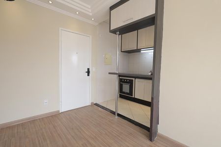 Sala de apartamento à venda com 2 quartos, 51m² em Vila Curuçá, Santo André