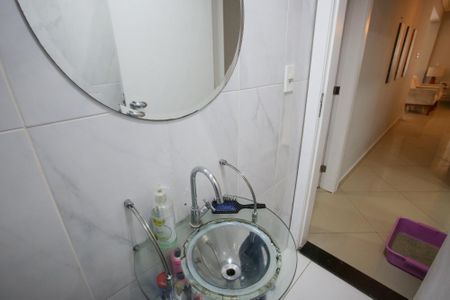 Casa para alugar com 314m², 4 quartos e 5 vagasLavabo