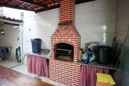 Casa para alugar com 314m², 4 quartos e 5 vagasChurrasqueira