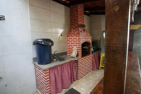 Casa para alugar com 314m², 4 quartos e 5 vagasChurrasqueira