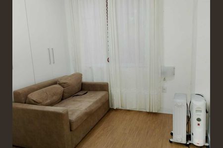 Apartamento à venda com 2 quartos, 70m² em Leme, Rio de Janeiro