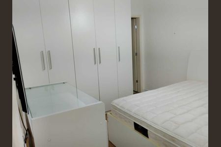 Apartamento à venda com 2 quartos, 70m² em Leme, Rio de Janeiro
