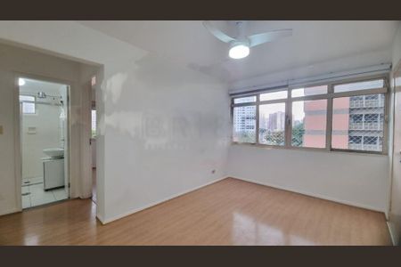 Apartamento à venda com 2 quartos, 63m² em Itaim Bibi, São Paulo