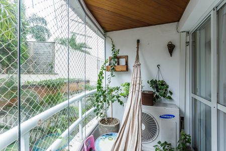 Apartamento para alugar com 96m², 3 quartos e 2 vagasVaranda