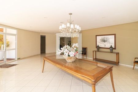 Apartamento para alugar com 96m², 3 quartos e 2 vagasHall social