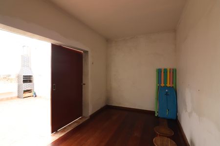 Casa para alugar com 360m², 3 quartos e 4 vagasQuarto 2 - Suíte