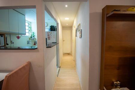 Apartamento à venda com 60m², 2 quartos e 1 vaga Apartamento à venda com 60m², 2 quartos e 1 vagaBanheiro Corredor